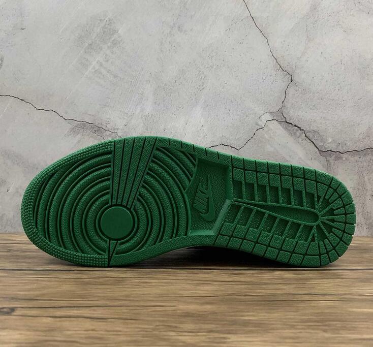 SAMC - NKE Shoes - 1446