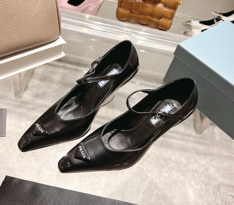 GlamyWomen Shoes - 264
