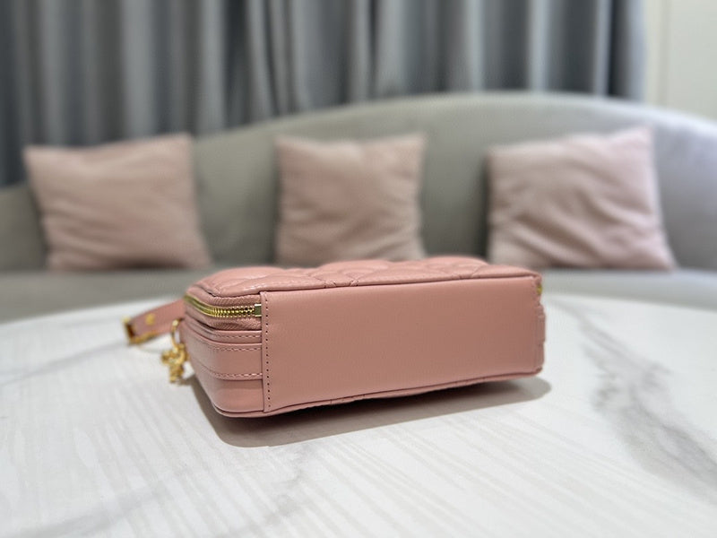 Glami Fashion - DIR Bags - 2030
