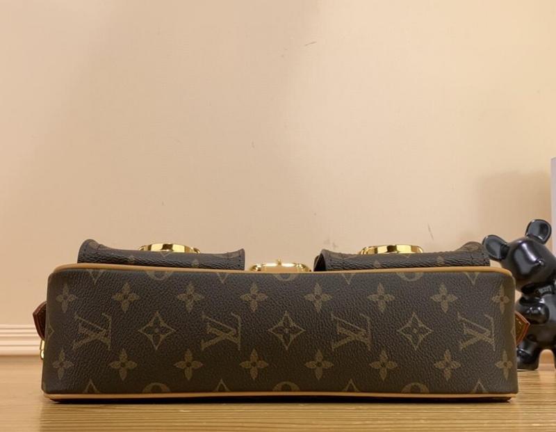SAMC - LOV Bags - 550