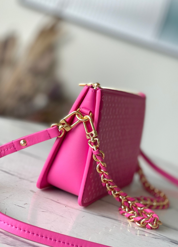 SAMC - LOV Bags - 1301