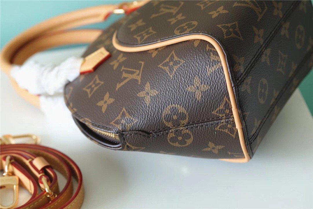LV Ellipse GLAMI Handbag Created By Nicolas Ghesquiere From Classic Monogram Canvas For Women Brown 23cm/8.9in LV