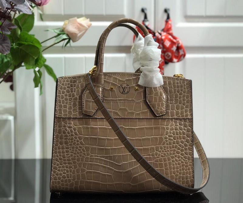 SAMC - LOV Bags - 2683