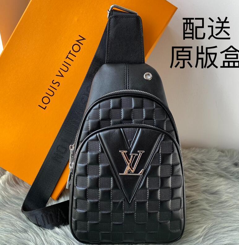 SAMC - LOV Bags - 1060