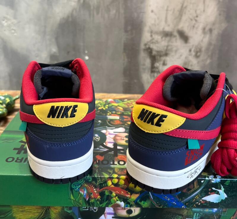 SAMC - NKE Shoes - 587
