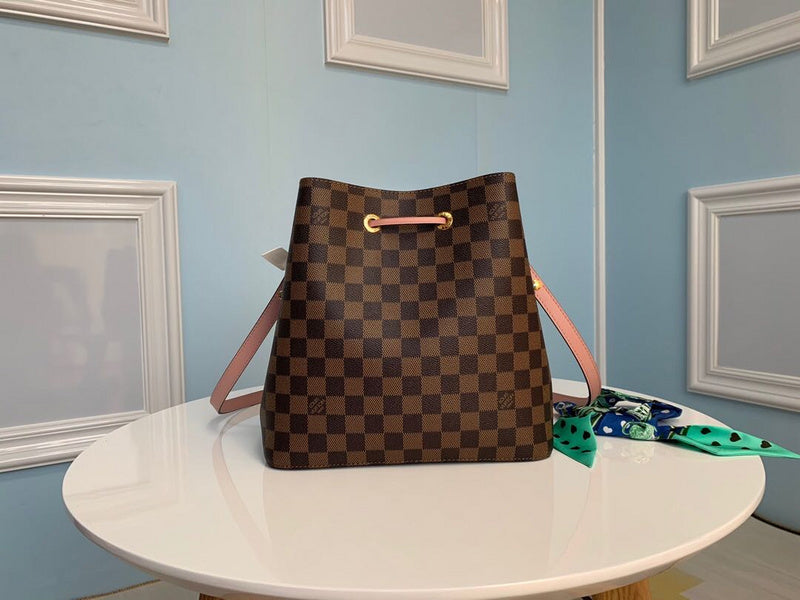 LOV2 Bags - Luxurious Bags  1400