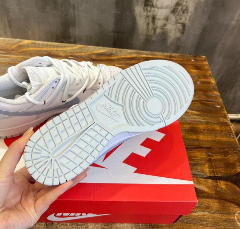 SAMC - NKE Shoes - 325