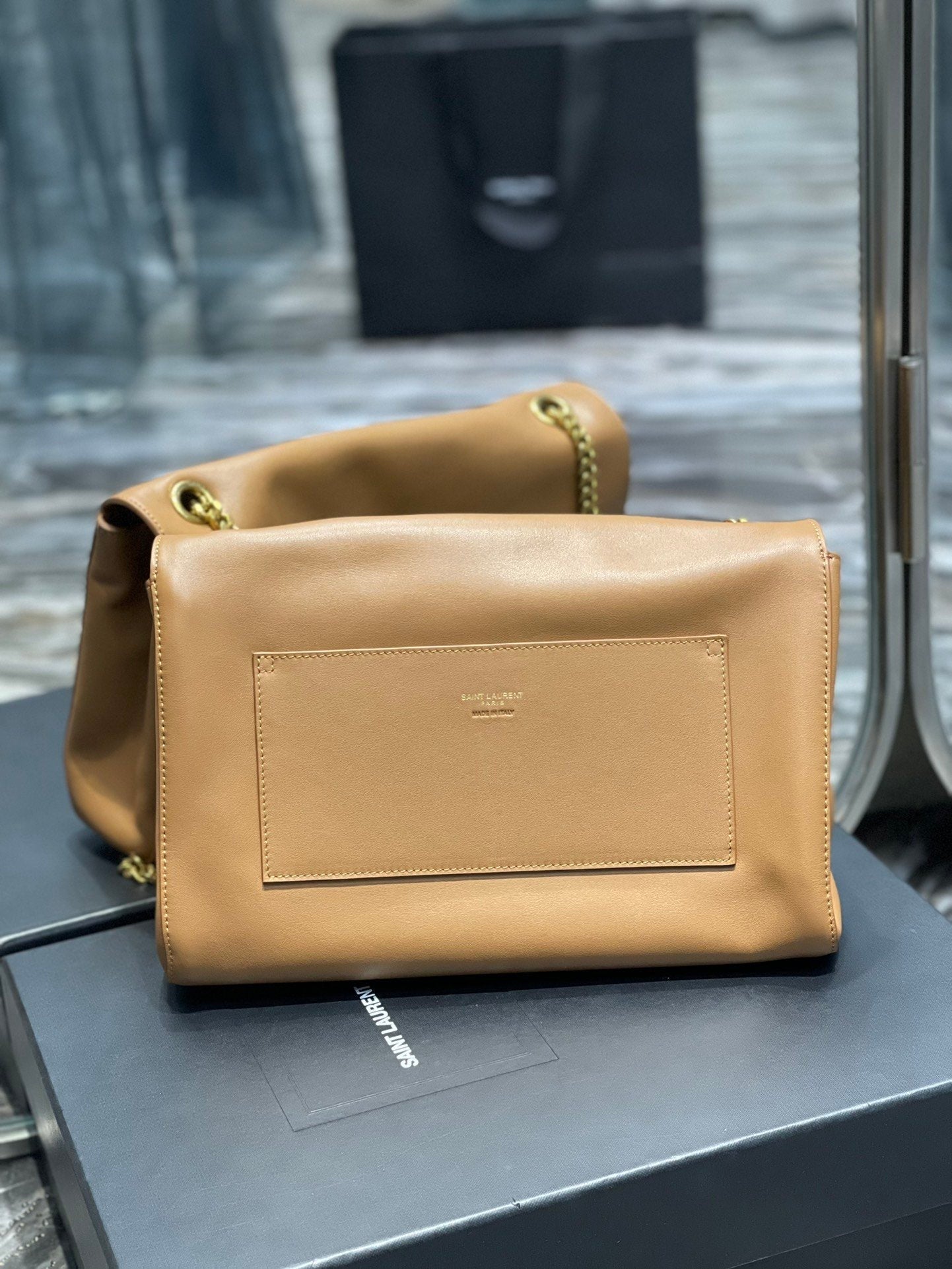 GLAMI Kate MeGLAMIum Reversible Chain Bag Brown In Suede With Gold Hardware For Women 11.2in/29cm YSL