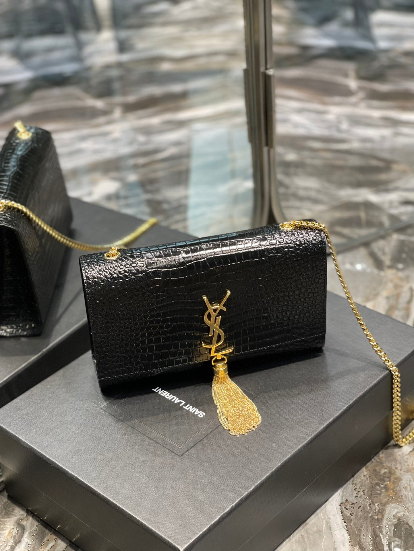 GLAMI Kata MeGLAMIum Chain Bag Black With Tassel For Women 9.4in/24cm YSL 354119DND0J1000