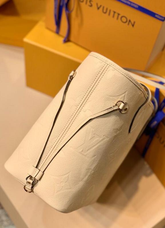 SAMC - LOV Bags - 209