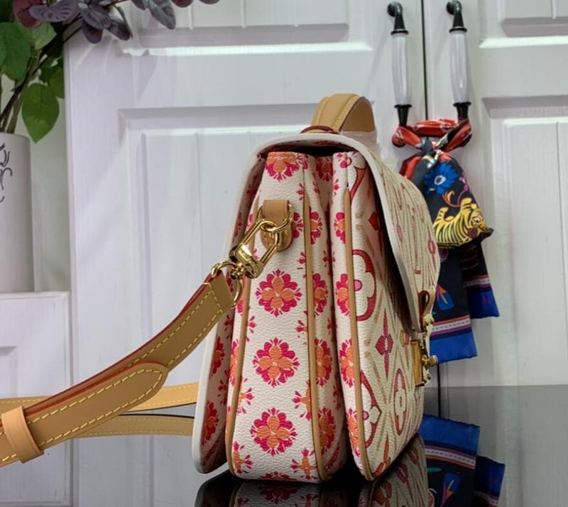 SAMC - LOV Bags - 040