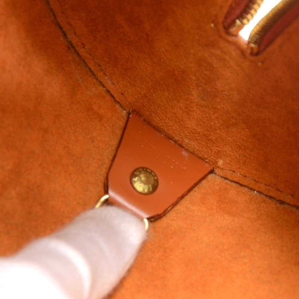 Louis Vuitto Soufflot Epi Leather Handbag with Pouch