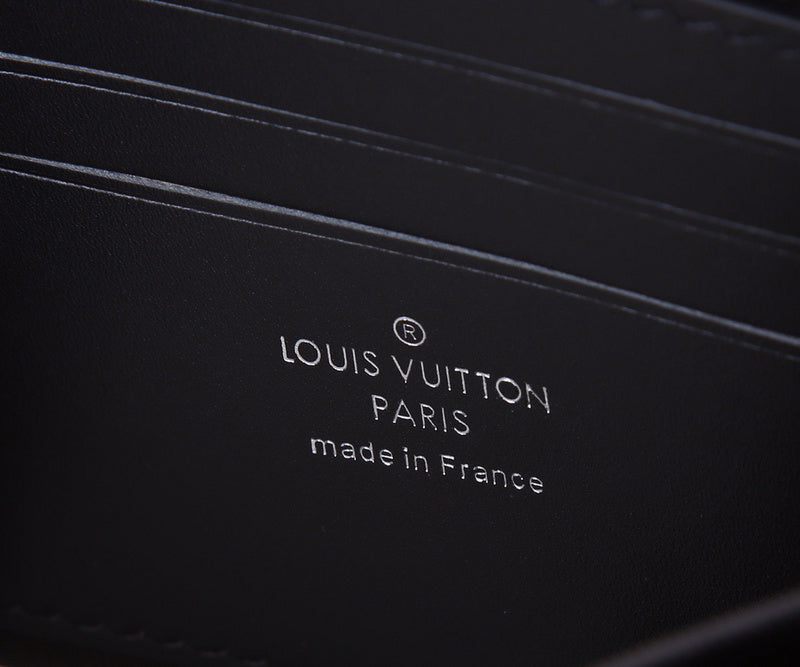LOV2 Bags - Luxurious Bags  2348