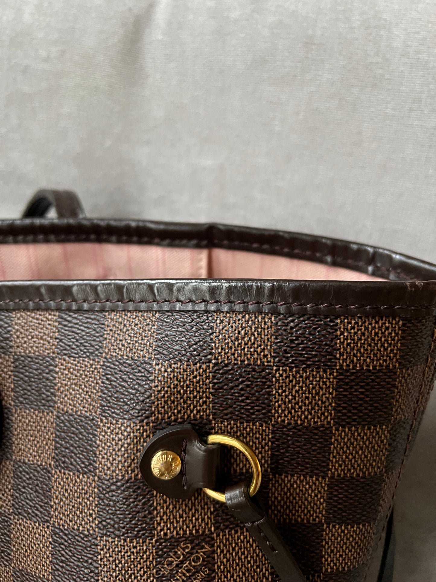 Louis Vuitton Neverfull MM Damier Ebene Cherry Interior (RRP £1,410)