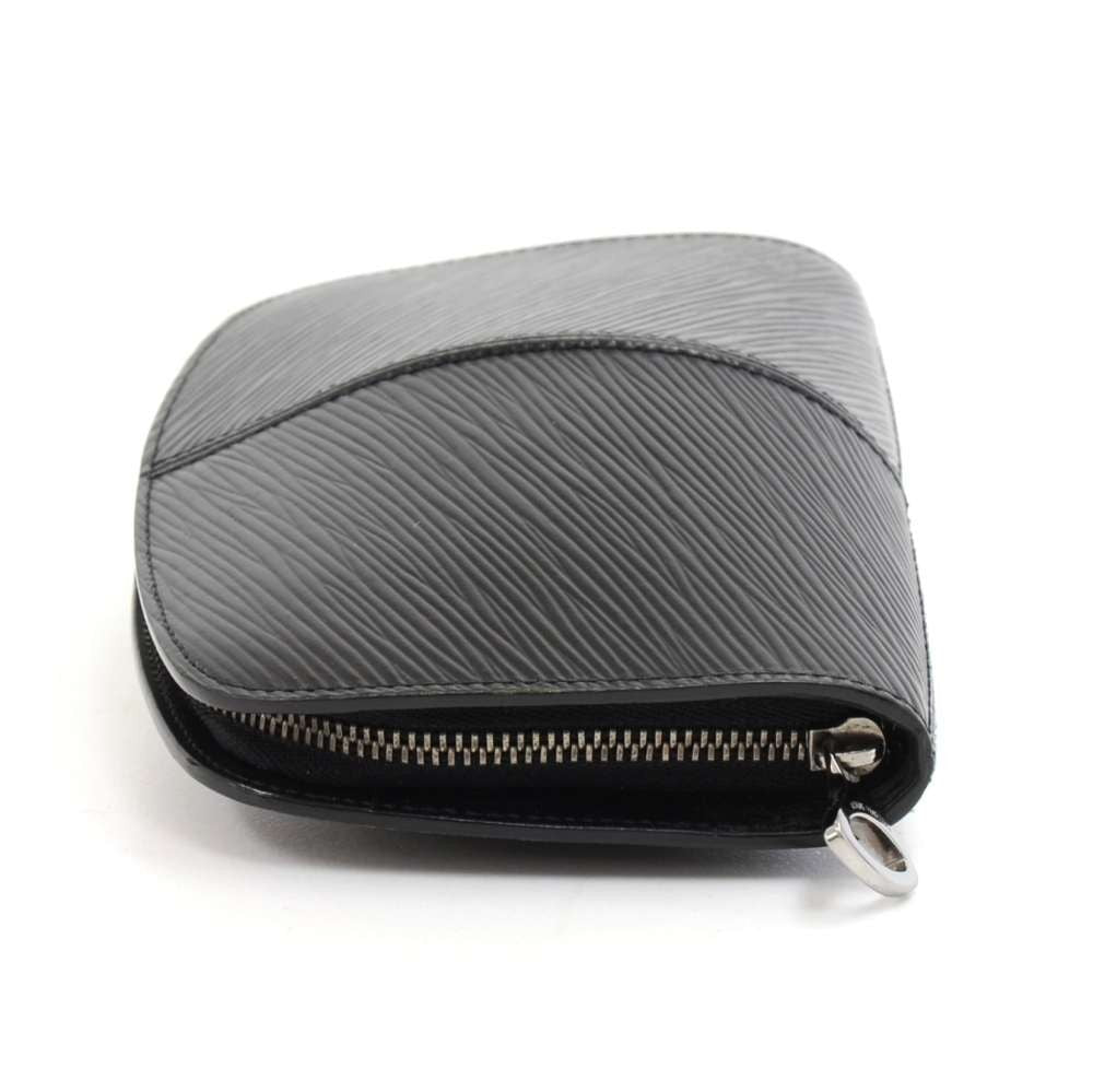 Louis Vuitto Epi Leather Demi Lune Wallet