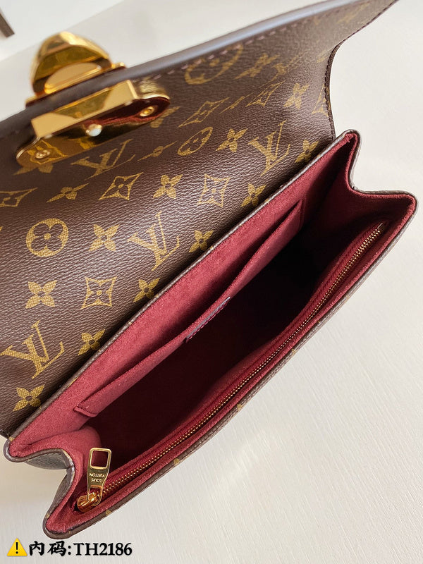 LOV2 Bags - Fashion Bags  2645