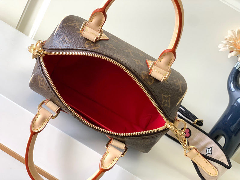 Satchel Bags - VL2 Bags - 620