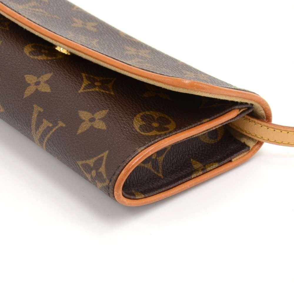 Louis Vuitto Pochette Twin PM Monogram Canvas Shoulder Bag