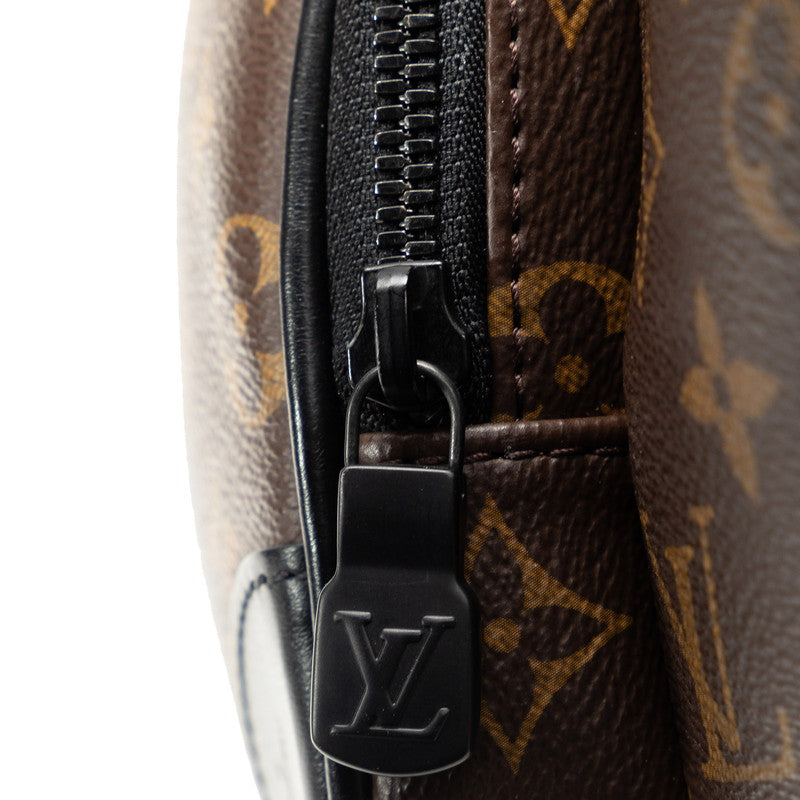 Louis Vuitton Monogram MacArthur Christopher Bumper Bag Body Bag M45337 Brown Black PVC Leather Men LOUIS VUITTON
