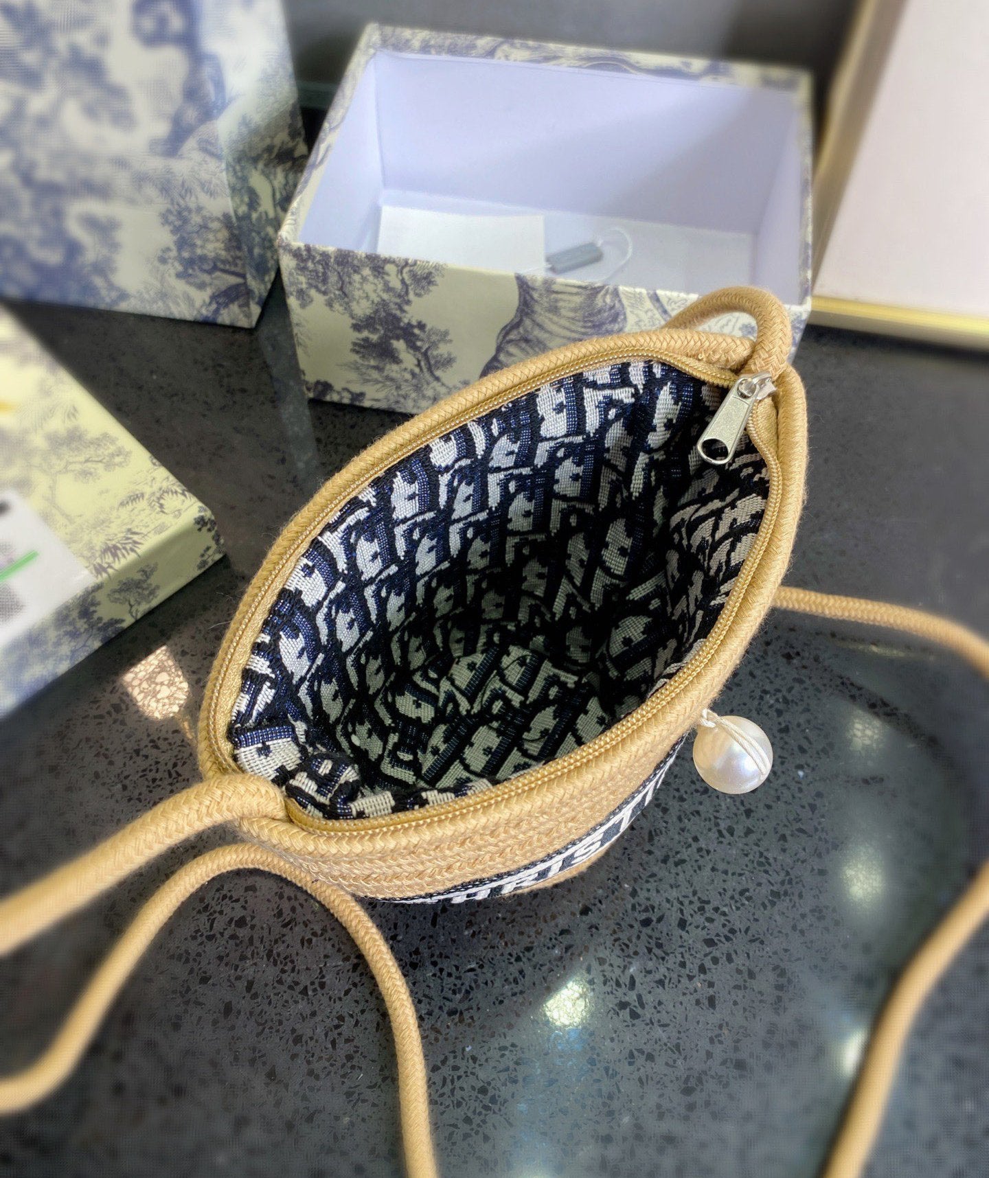 EN - NEW Arrival Bags DIR 190