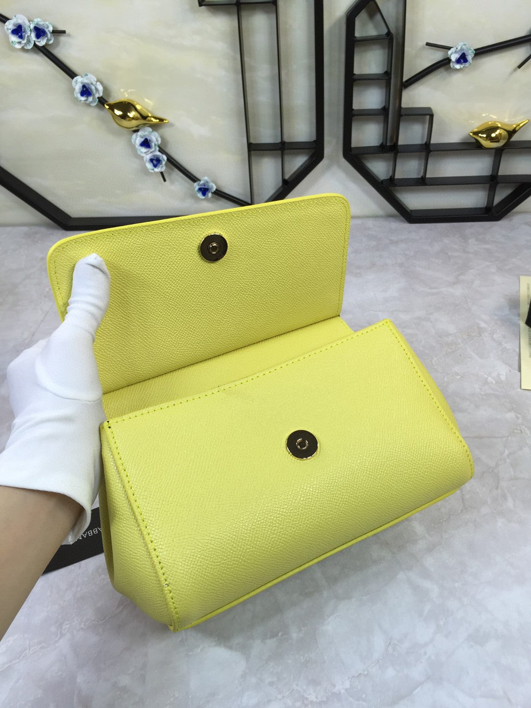 GLAMI MeGLAMIum Sicily Handbag In Dauphine Yellow For Women 10.2in/26cm GLAMI