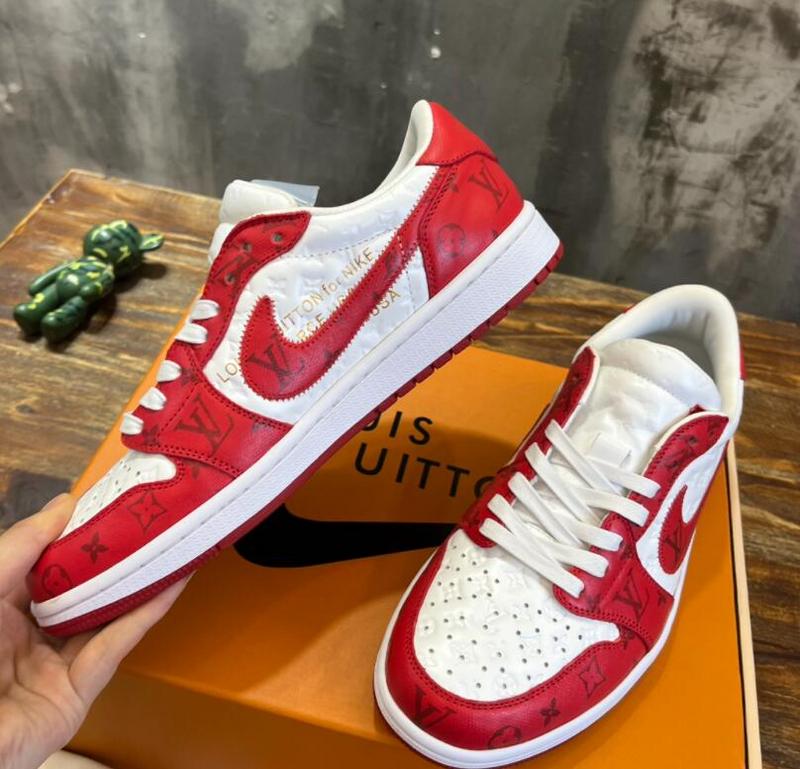 SAMC - NKE Shoes - 402
