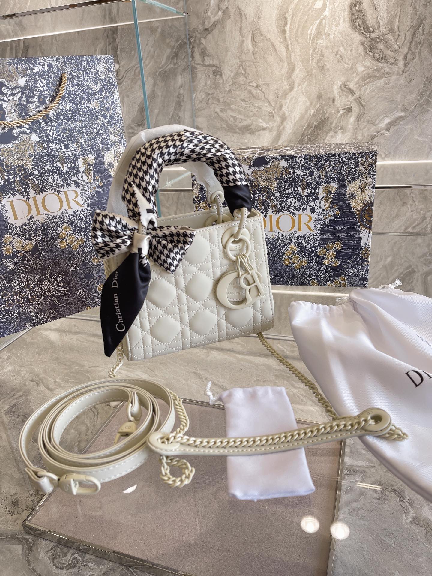EN - New Arrival Bags DIR 057