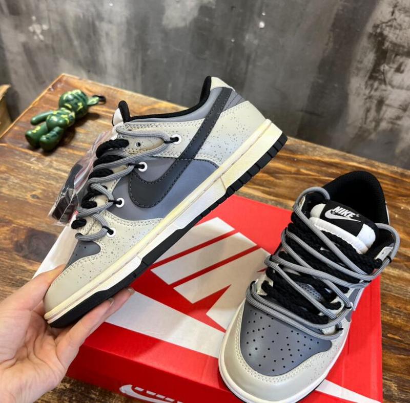 SAMC - NKE Shoes - 431