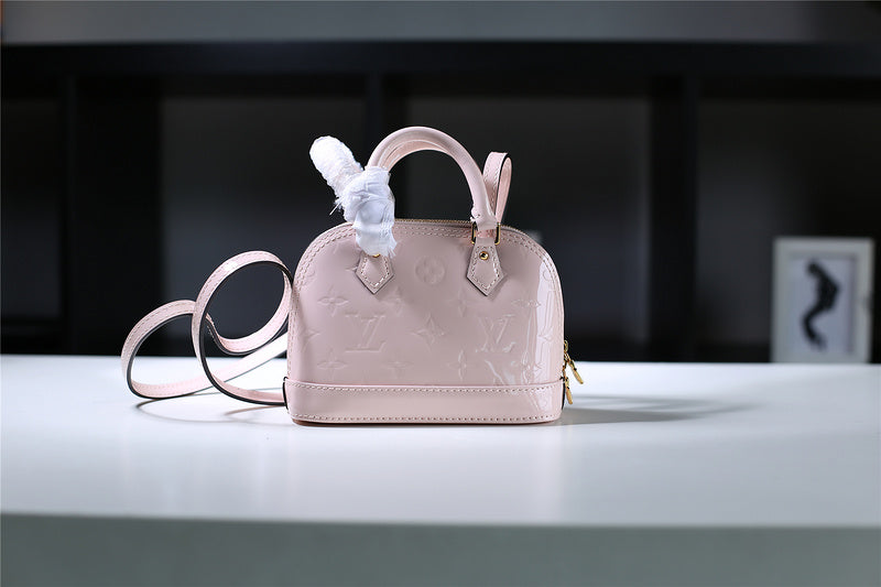 Glami Fashion Lu-Vi bags - 8300