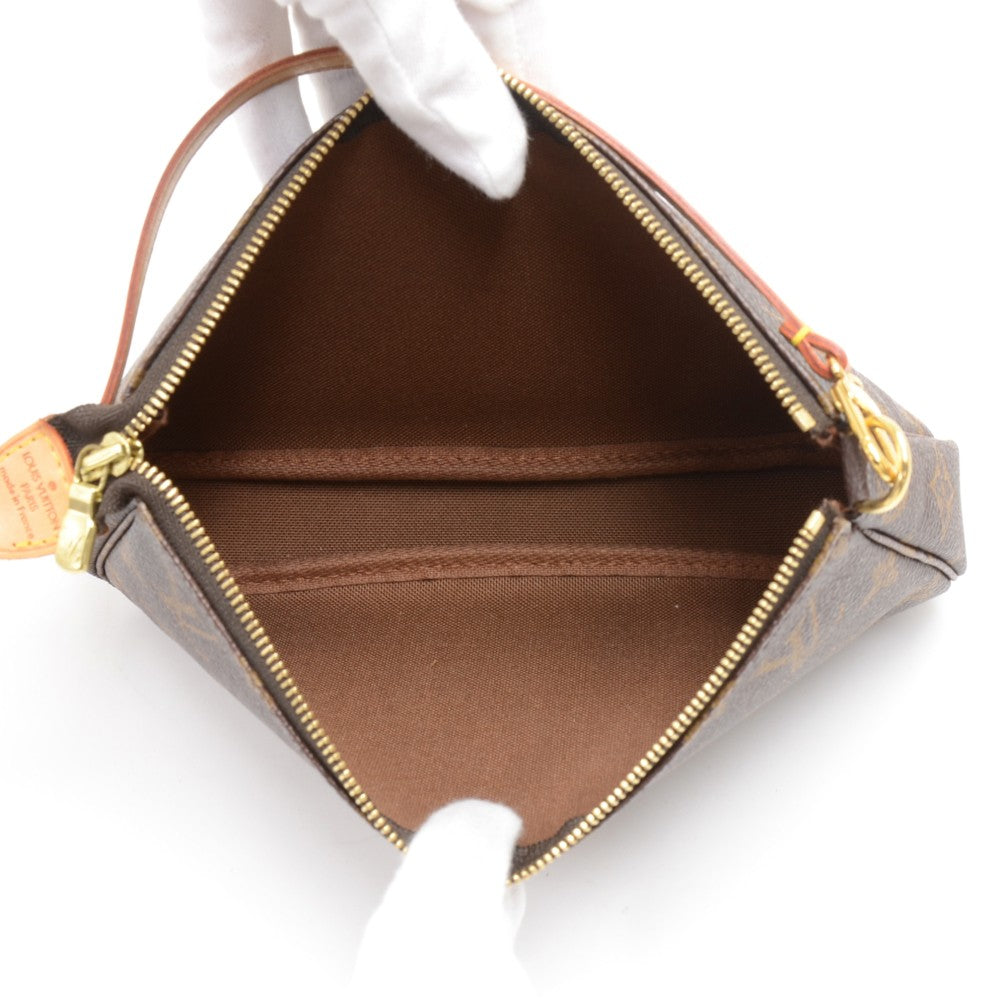 Louis Vuitto Pochette Accessoires Monogram Canvas Bag