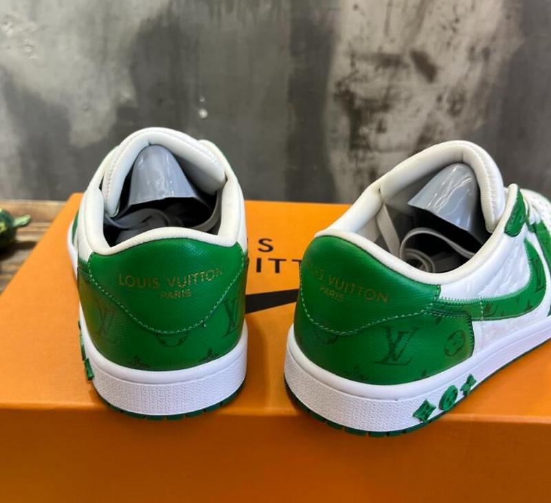 SAMC - NKE Shoes - 404