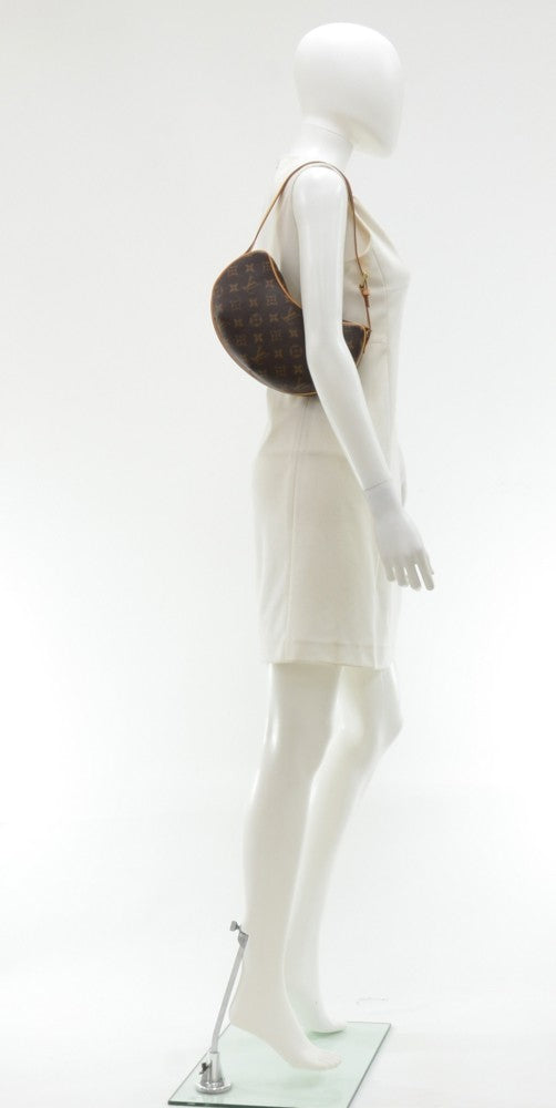Louis Vuitto Pochette Croissant Monogram Canvas Handbag