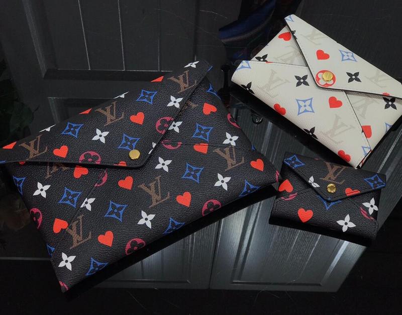 SAMC - LOV Bags - 2646