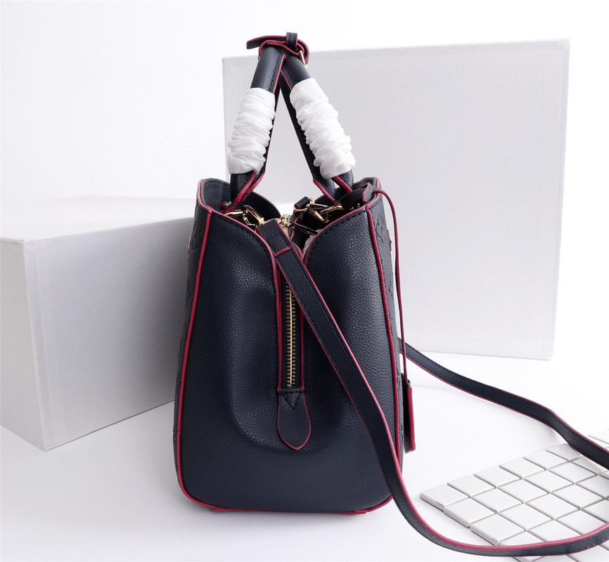 EN - New Arrival Bags LUV 040