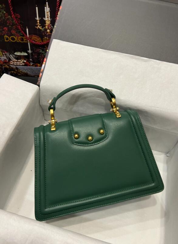 SAMCC - DAG Bags - 105