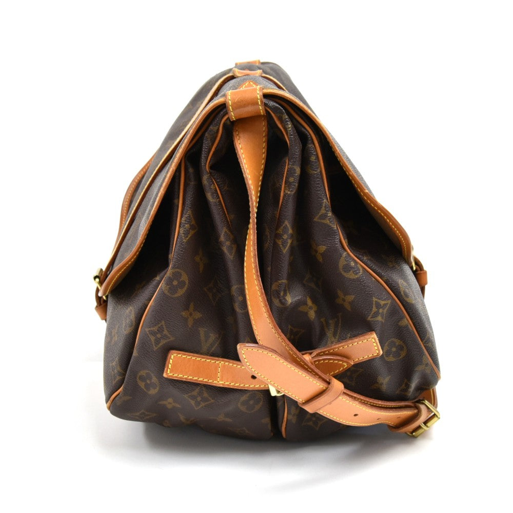Louis Vuitto Saumur 35 Monogram Canvas Messenger Bag