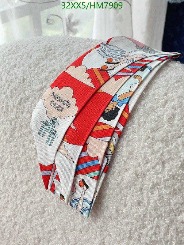SAMC - HMS Scarves - 801