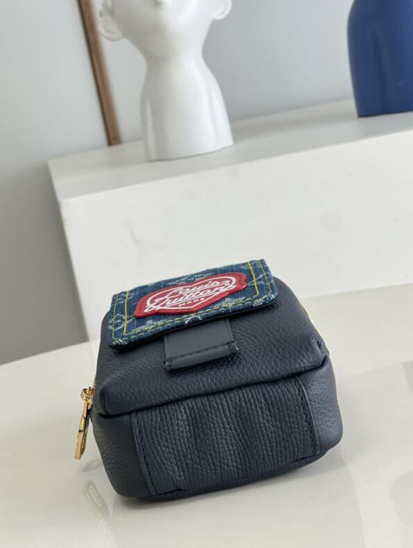 SAMC - LOV Bags - 1929