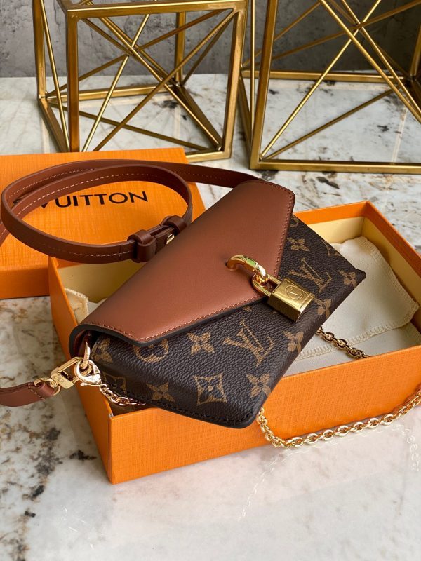 LOV2 Bags - Luxurious Bags  1409