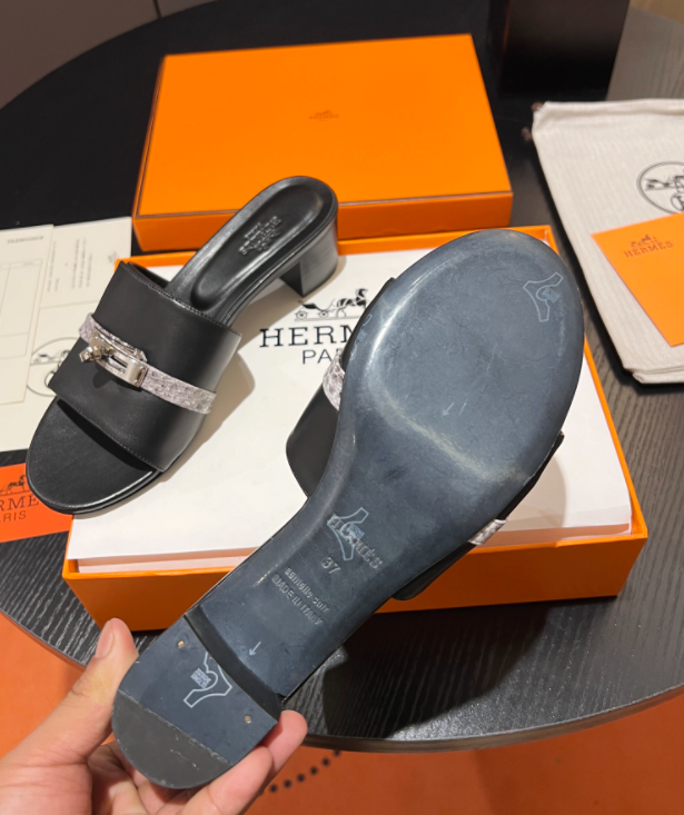 SAMC - HMS Women Shoes - 596