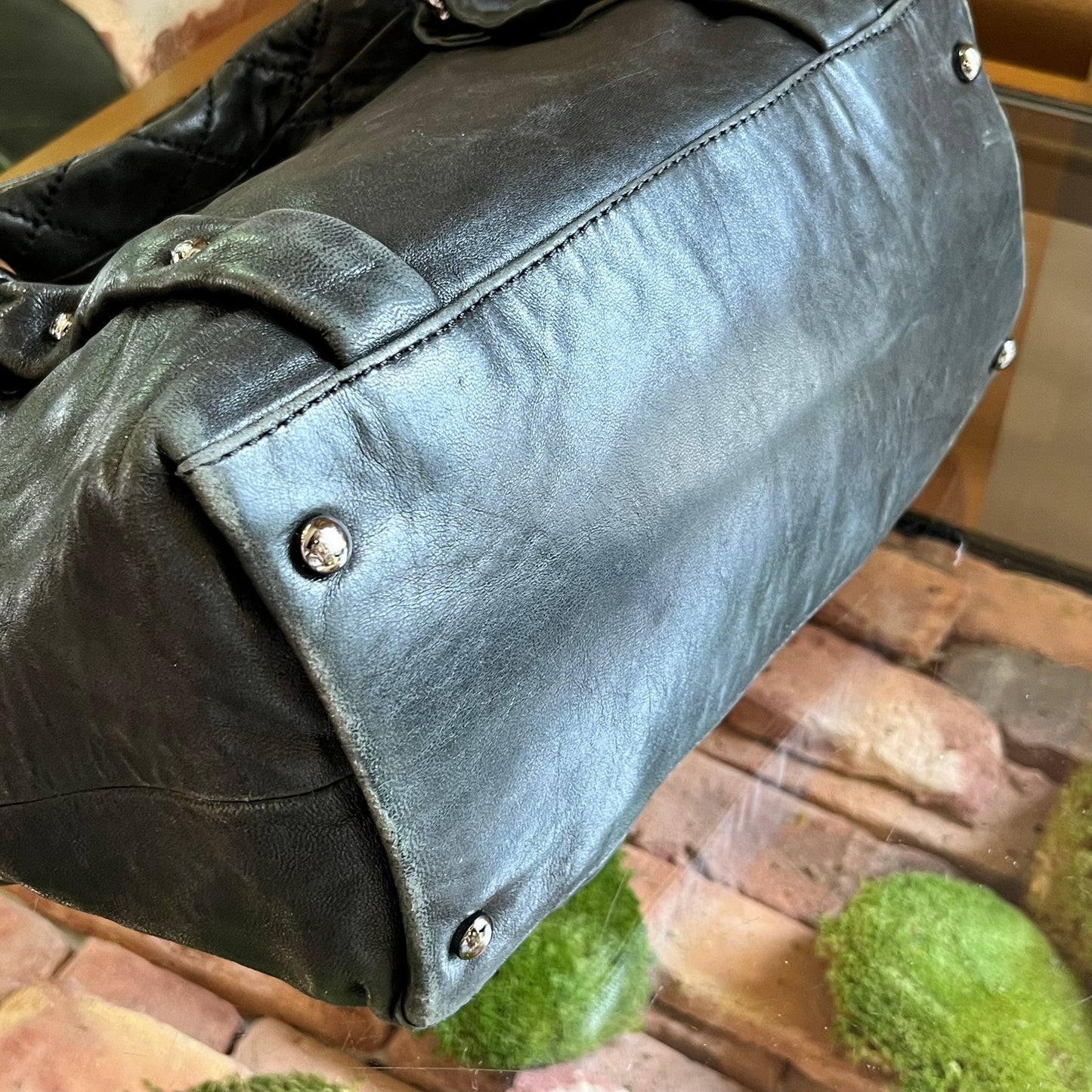CHANEL 8 Knots Quilted Lambskin Tote Bag
