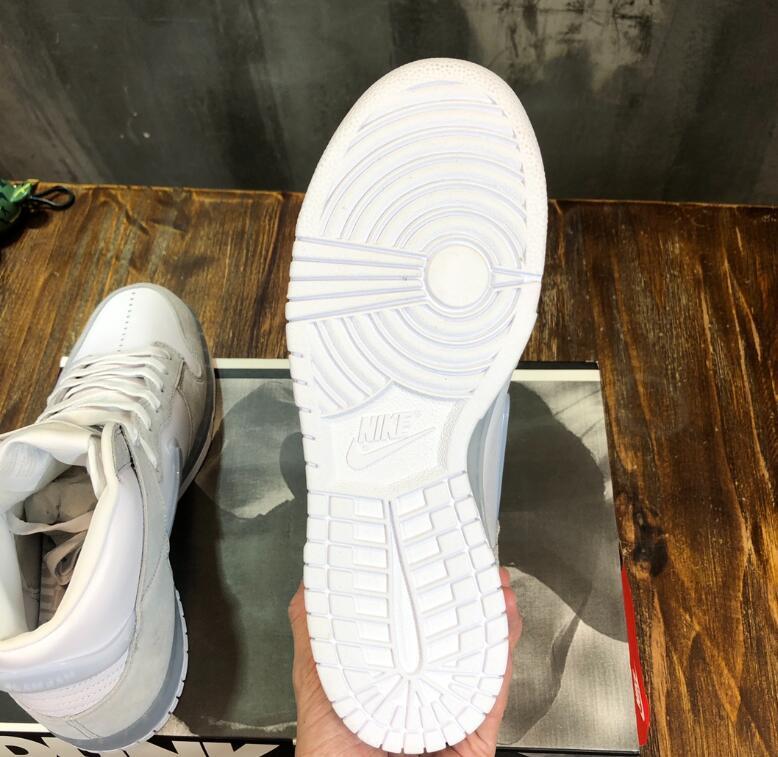 SAMC - NKE Shoes - 1752