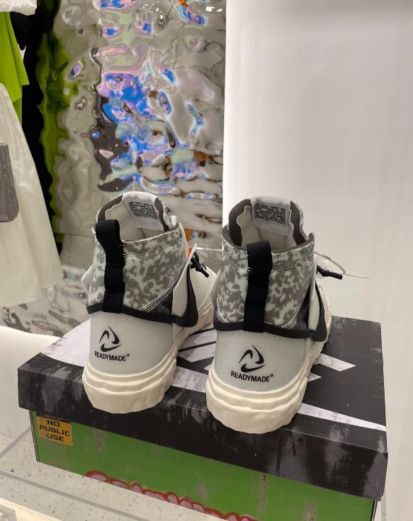 SAMC - NKE Shoes - 1677
