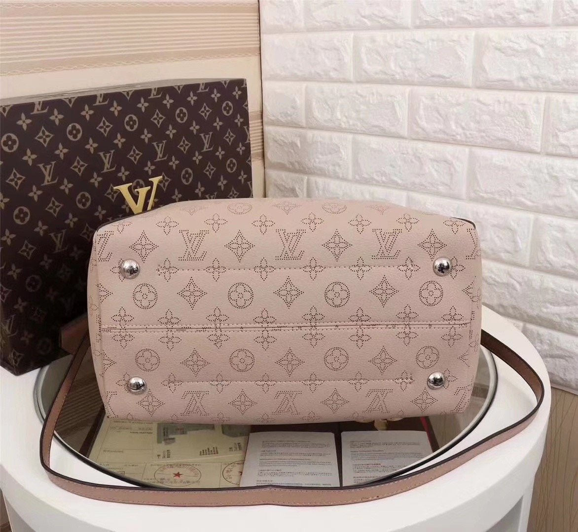EN - New Arrival Bags LUV 291