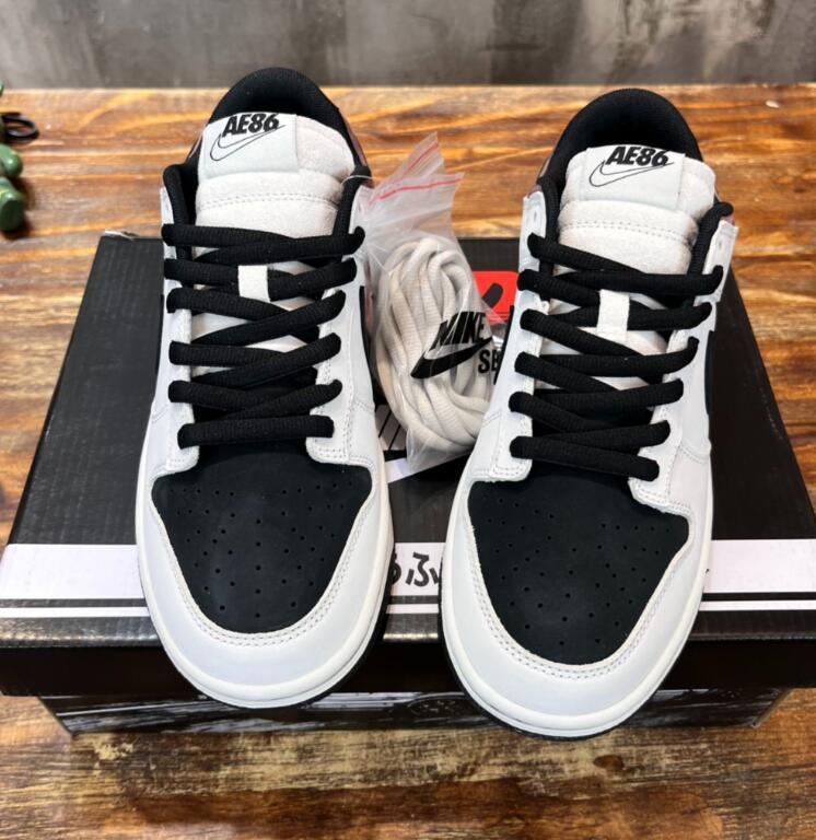 SAMC - NKE Shoes - 814