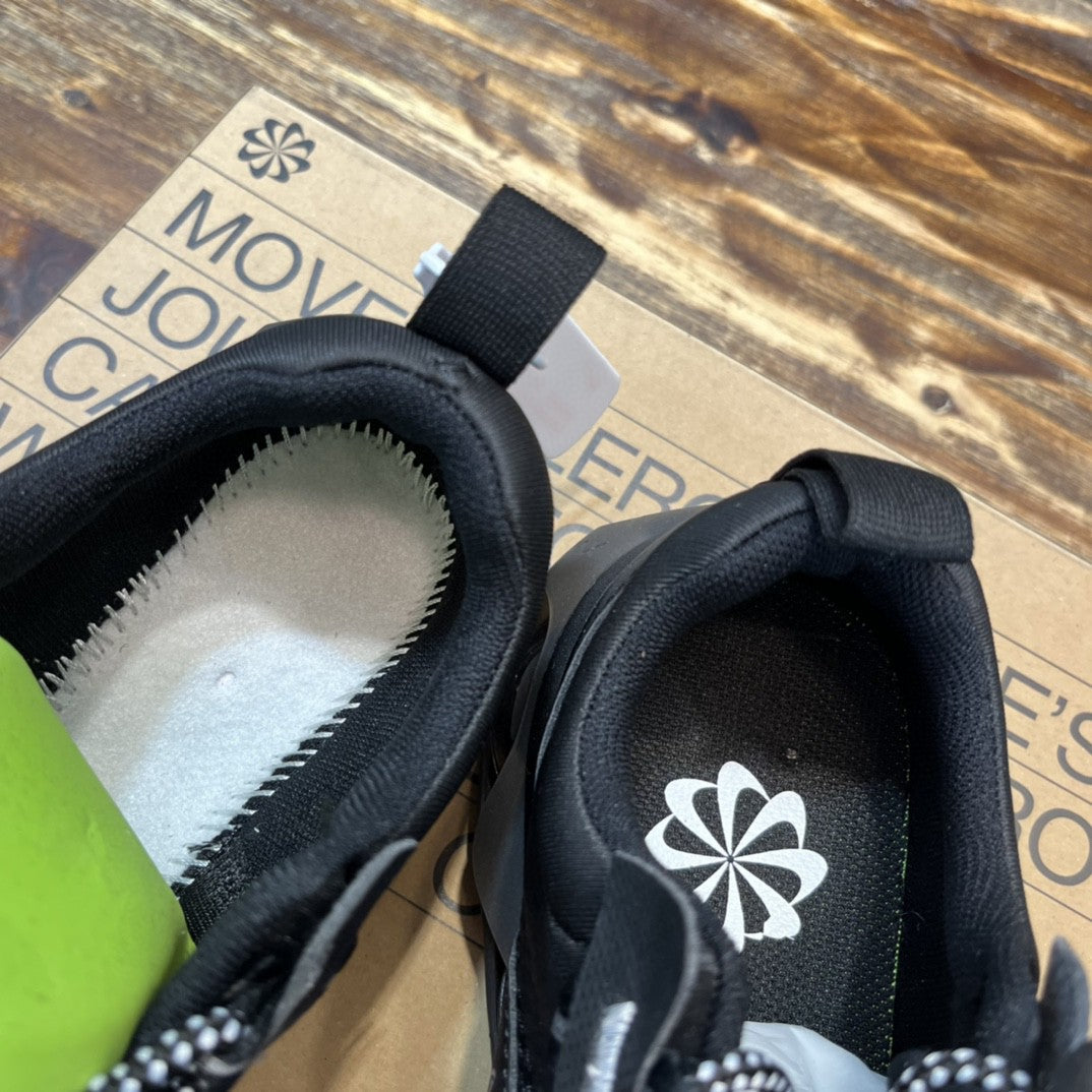 NK Wmns AR.MX 2021 ‘Black Smoke Grey’ For MenÃ‚Â 
