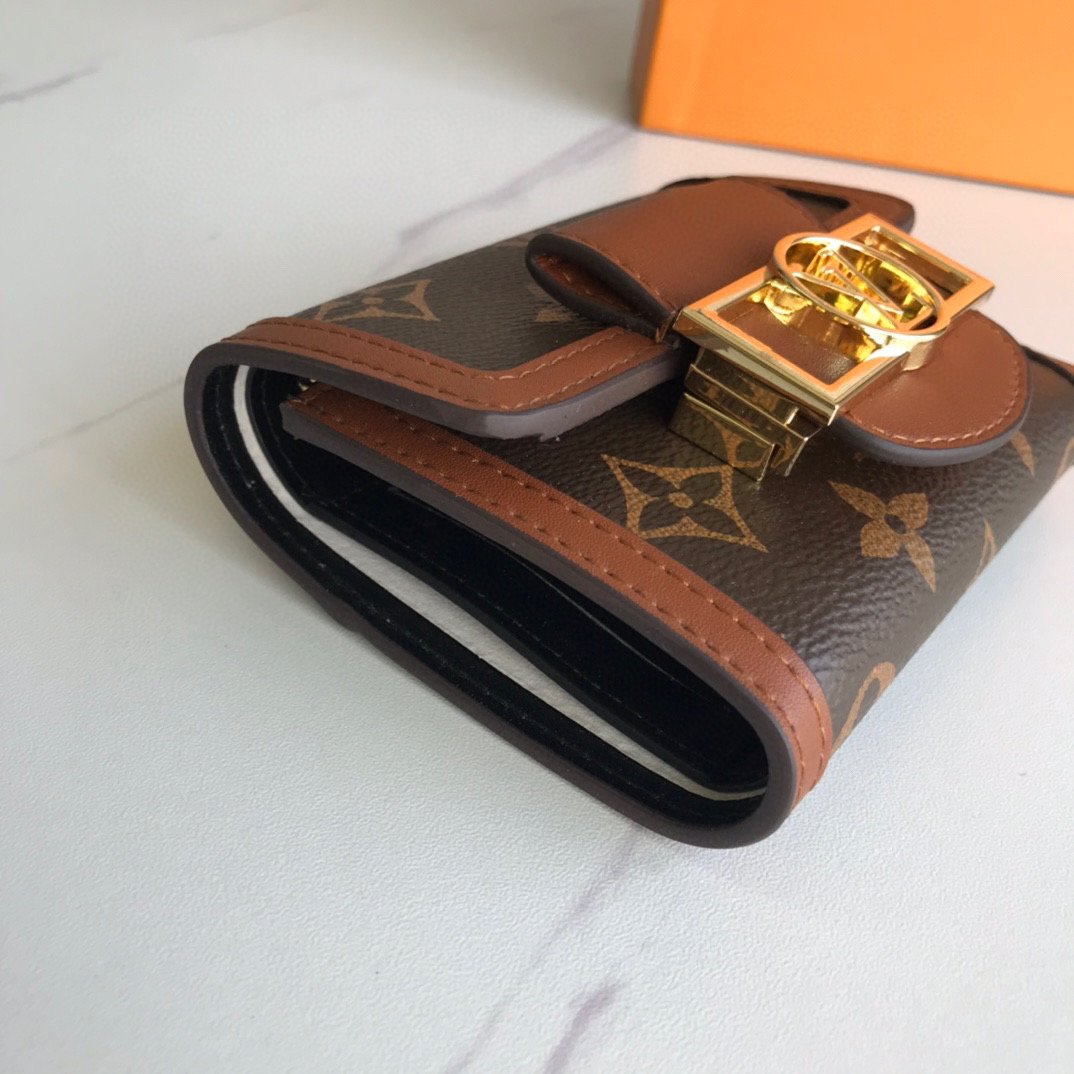 EN - New Arrival Bags LUV 051