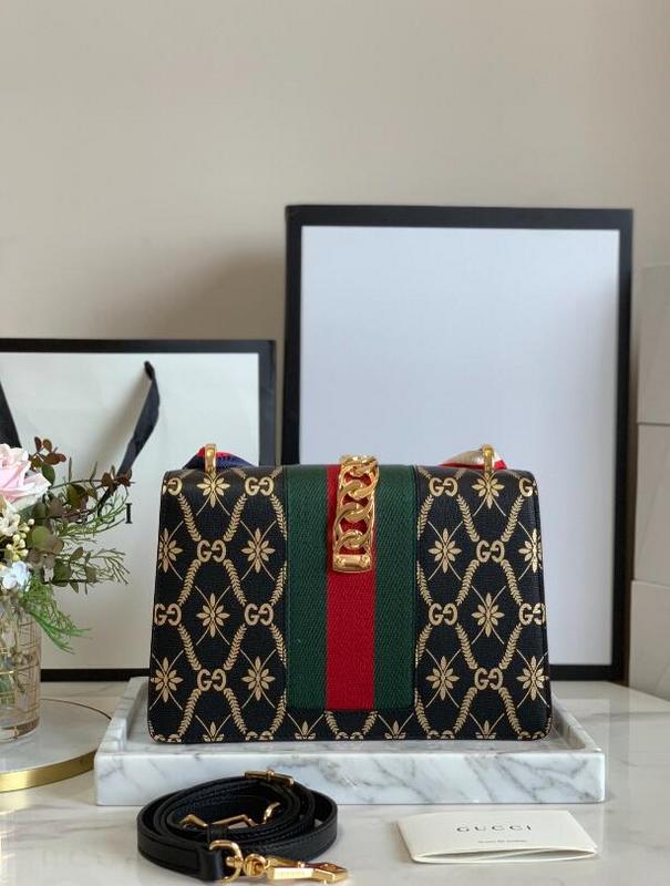 SAMC - GUKI Bags - 1920