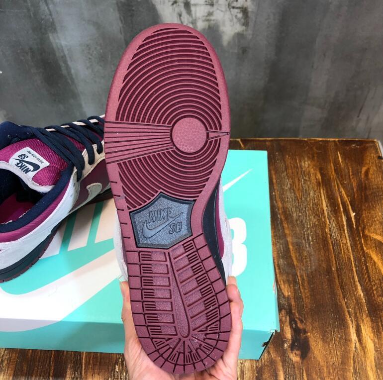 SAMC - NKE Shoes - 1738