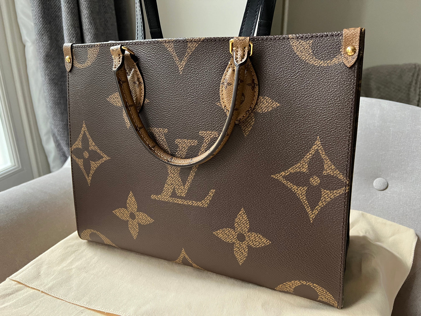 Louis Vuitton On the Go MM Monogram (RRP £2,250)